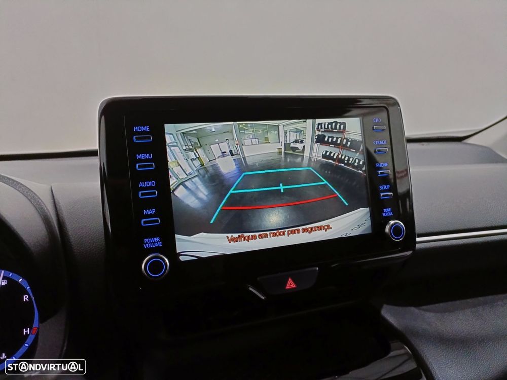 Toyota Yaris Cross 1.5 HDF Comfort Plus - 15