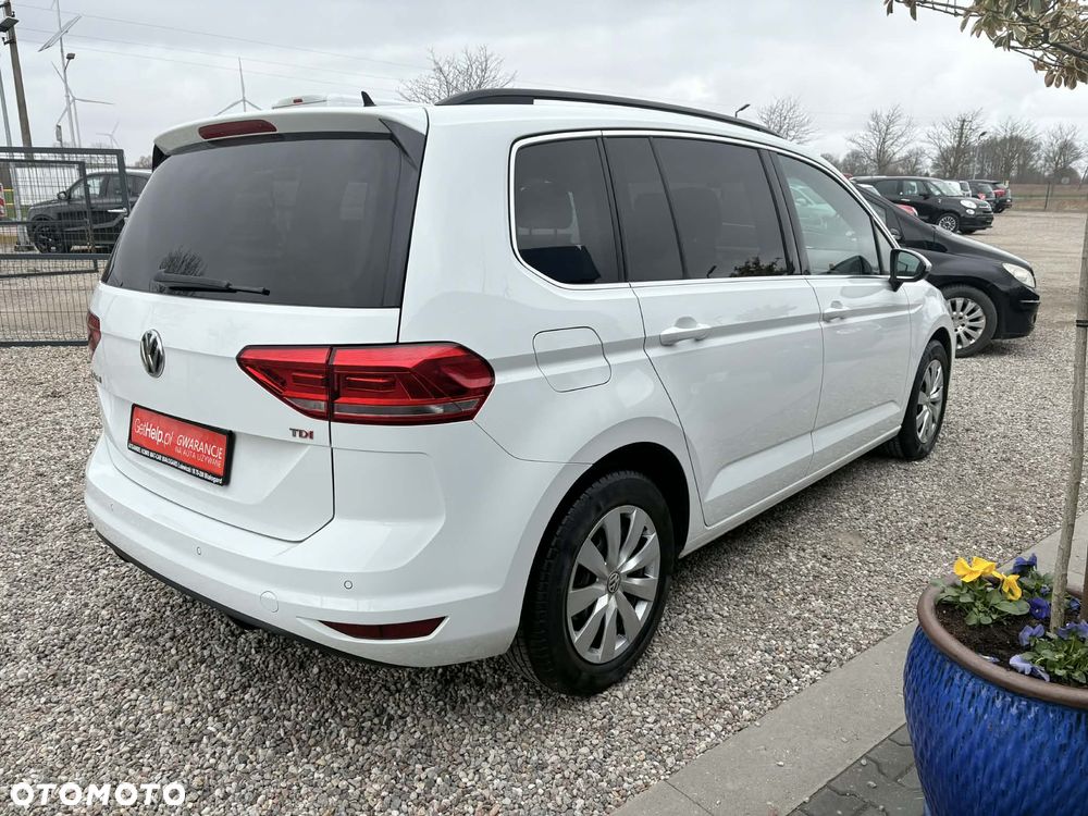 Volkswagen Touran 1.6 TDI SCR (BlueMotion Technology) Trendline - 4