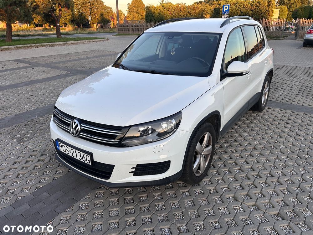 Volkswagen Tiguan - 1