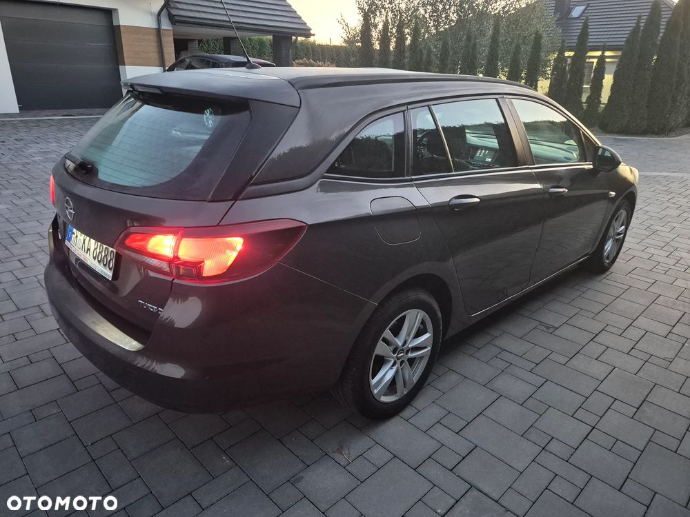 Opel Astra - 5