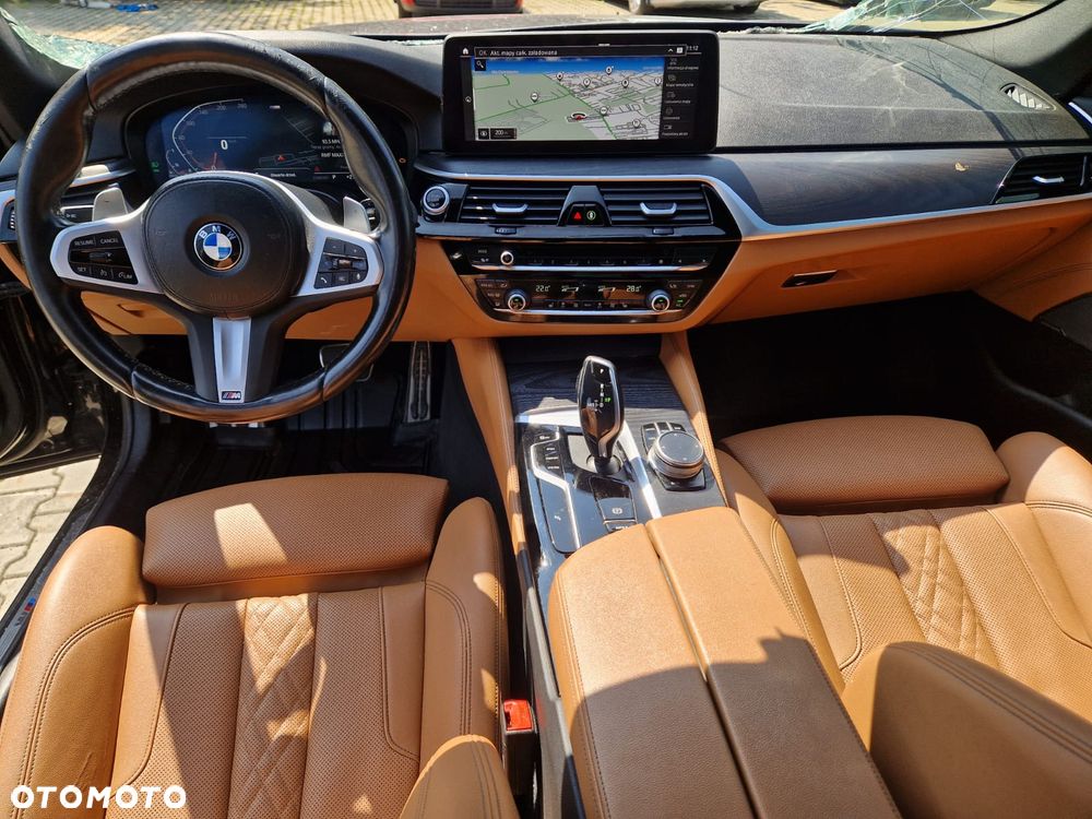 BMW Seria 5 520d xDrive mHEV M Sport sport - 25