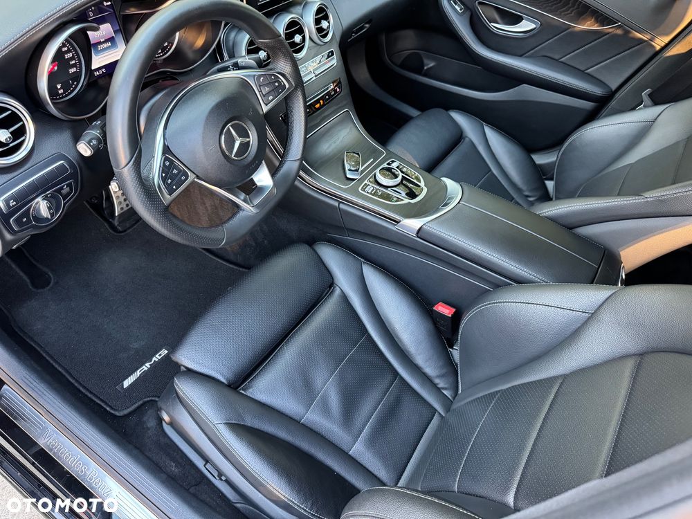 Mercedes-Benz Klasa C 250 d 4Matic 9G-TRONIC AMG Line - 26