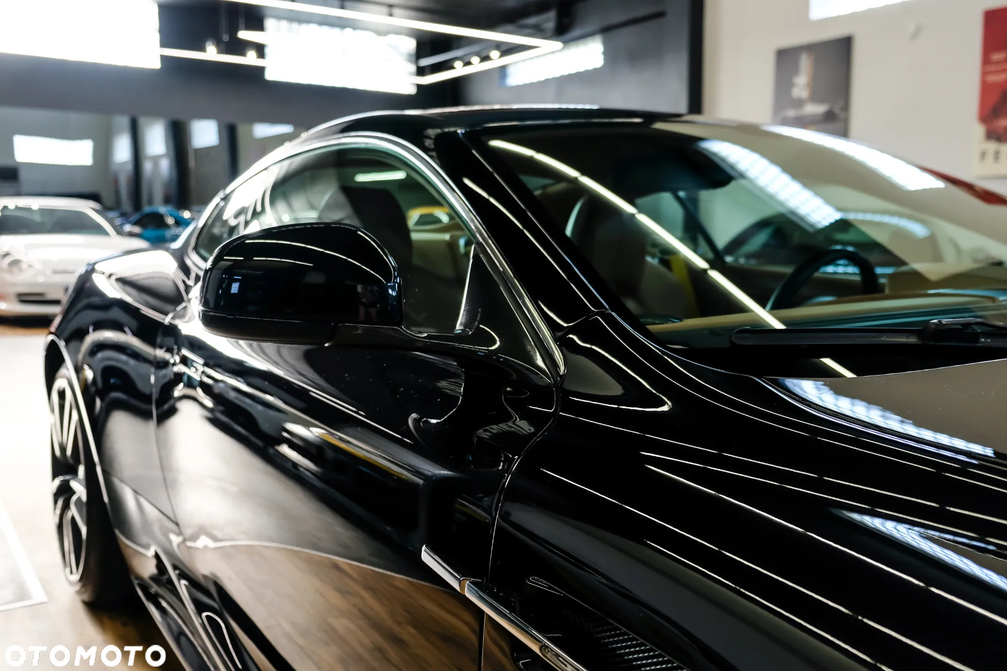 Aston Martin DBS Carbon Edition Touchtronic II - 28
