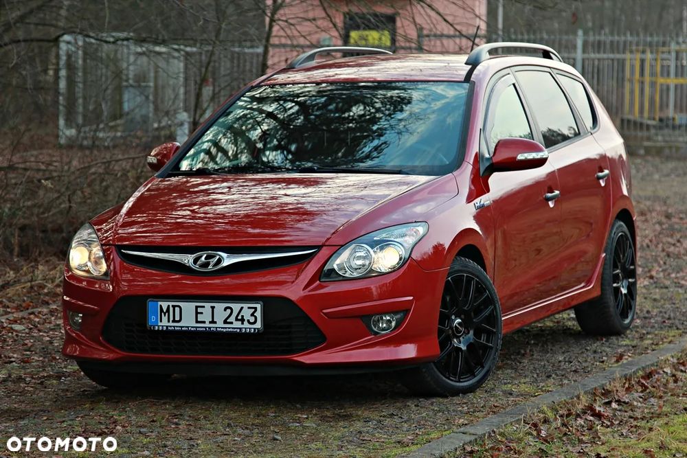 Hyundai i30 blue Kombi 1.6 CRDi Trend - 3
