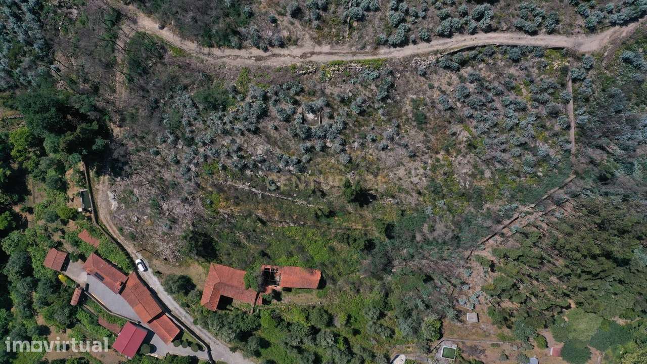 Quintinha com Moradia para Recuperar em Poiares, Ponte de Lima – Proje