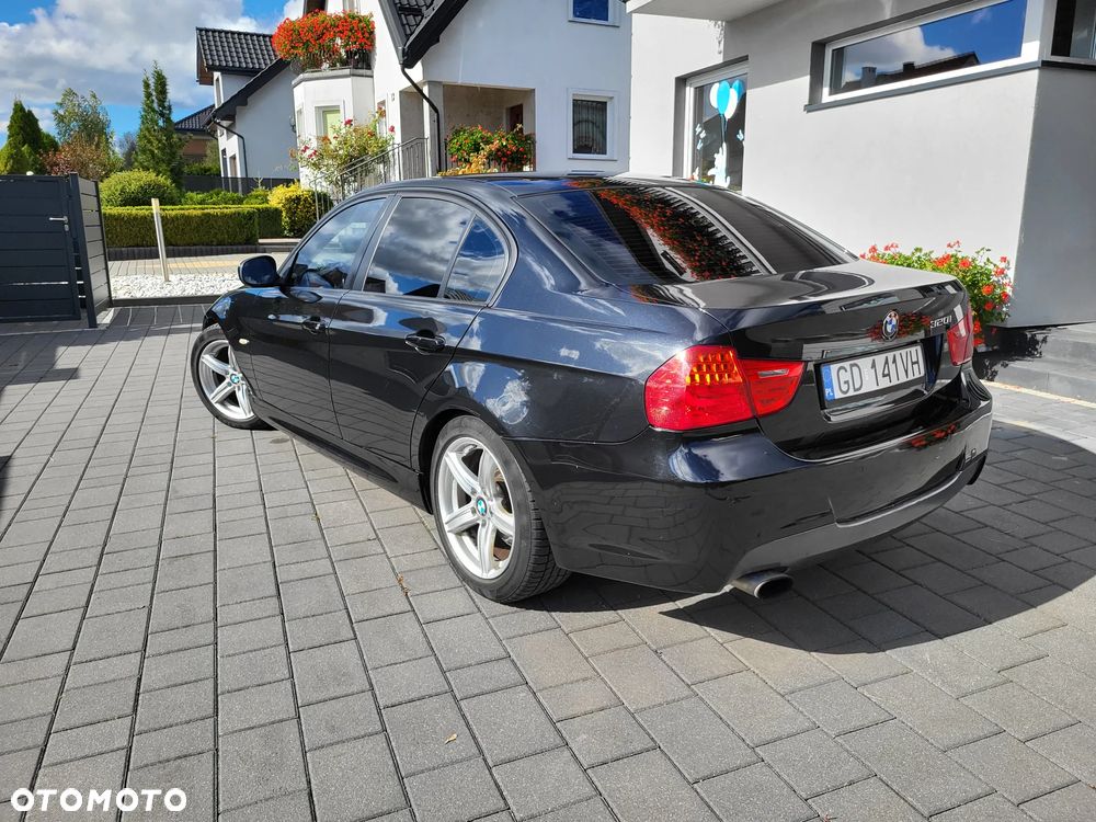 BMW Seria 3 320i - 3