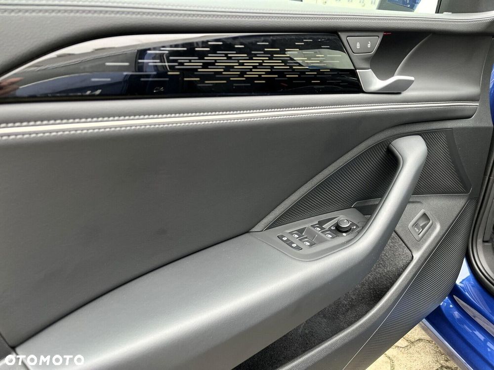 Volkswagen Passat Variant 2.0 TDI SCR Business Plus DSG - 12