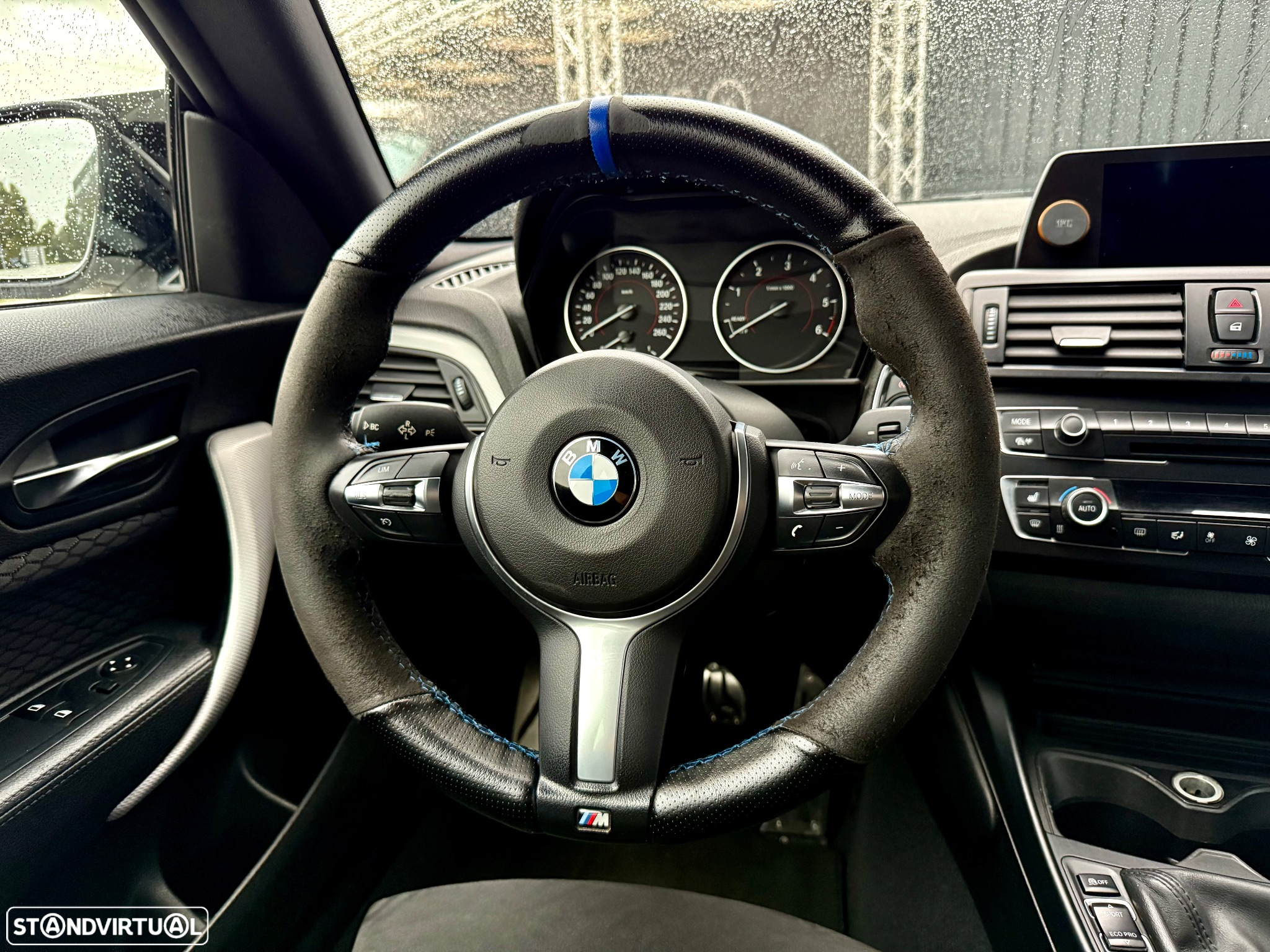BMW 114 d Pack M - 25