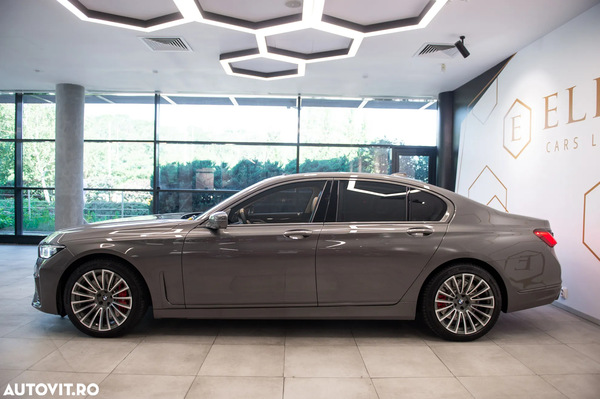BMW Seria 7 750d xDrive - 9