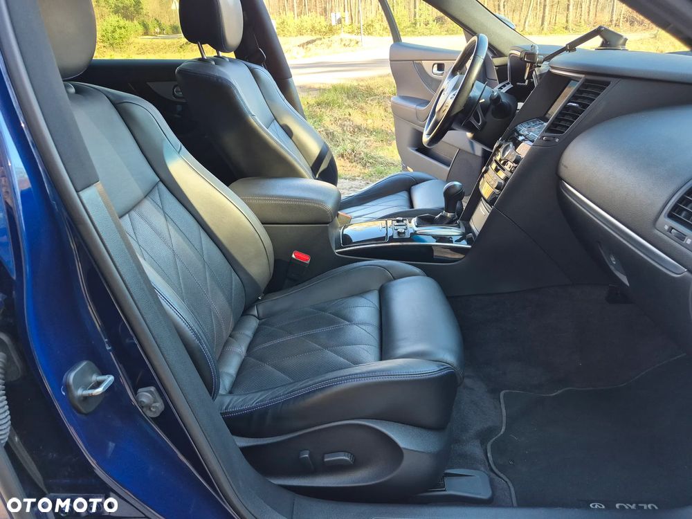 Infiniti QX70 3.7 S Premium - 14