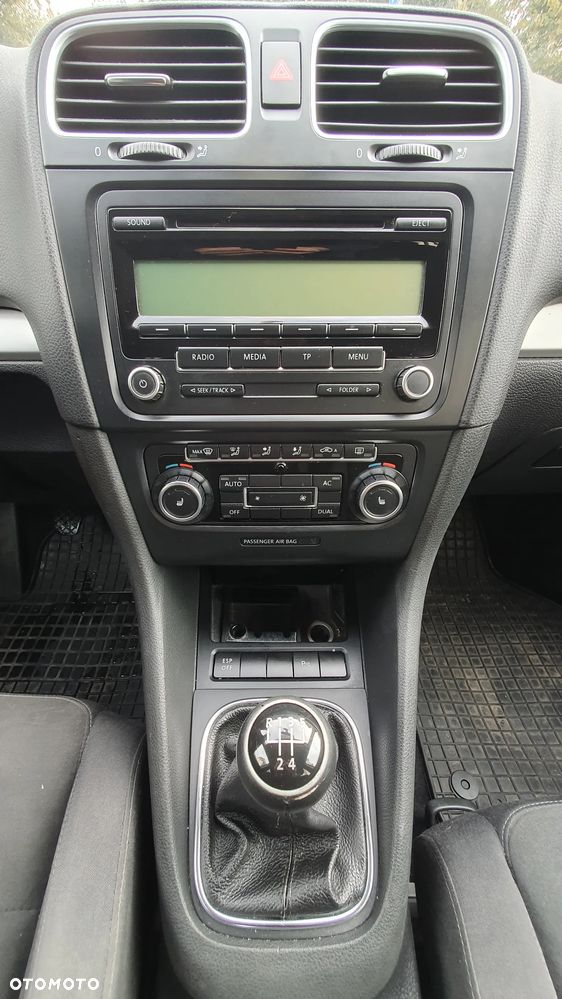 Volkswagen Golf - 9