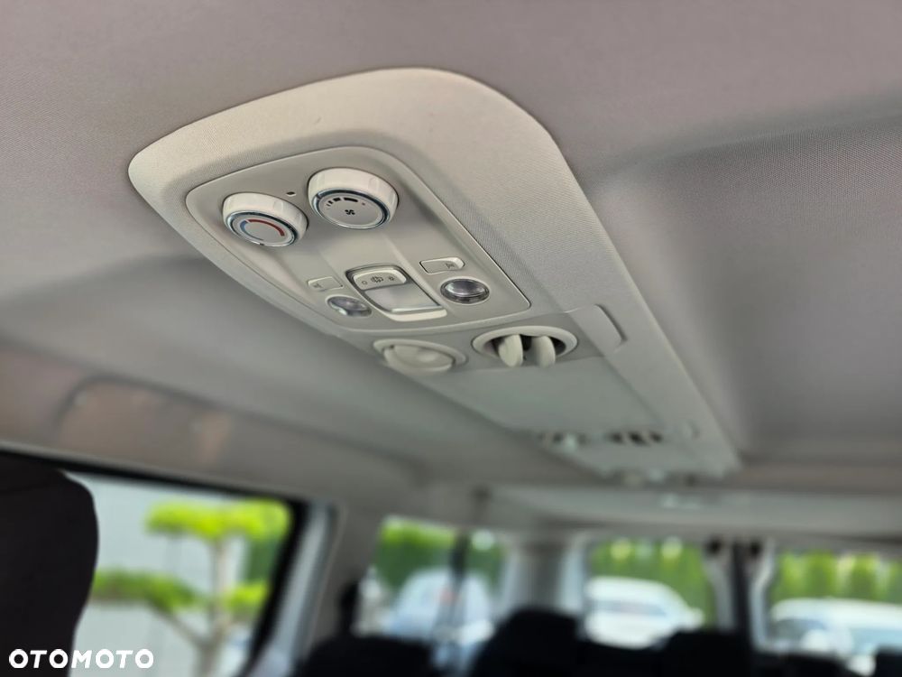 Toyota ProAce Kombi 2.0 D-4D Long 2,8t - 22