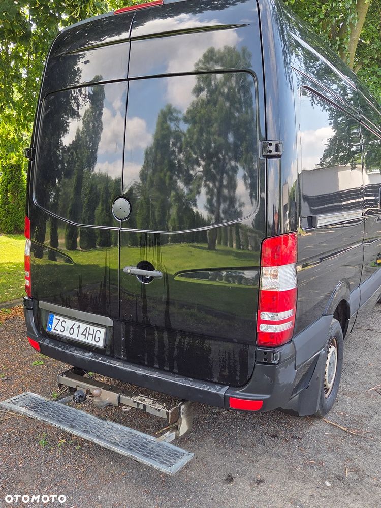 Mercedes-Benz Sprinter - 10
