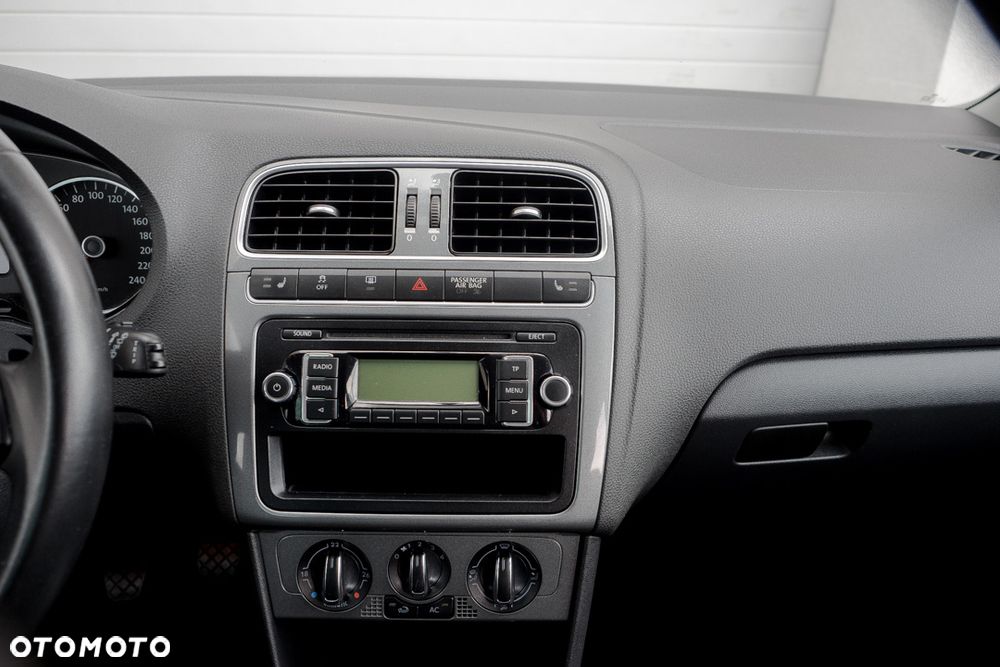 Volkswagen Polo 1.4 Highline - 21