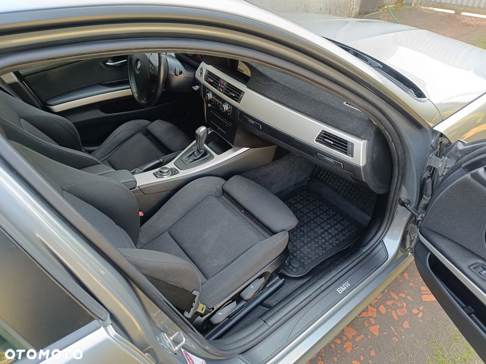 BMW Seria 3 320d Blue Performance Sport Line - 19