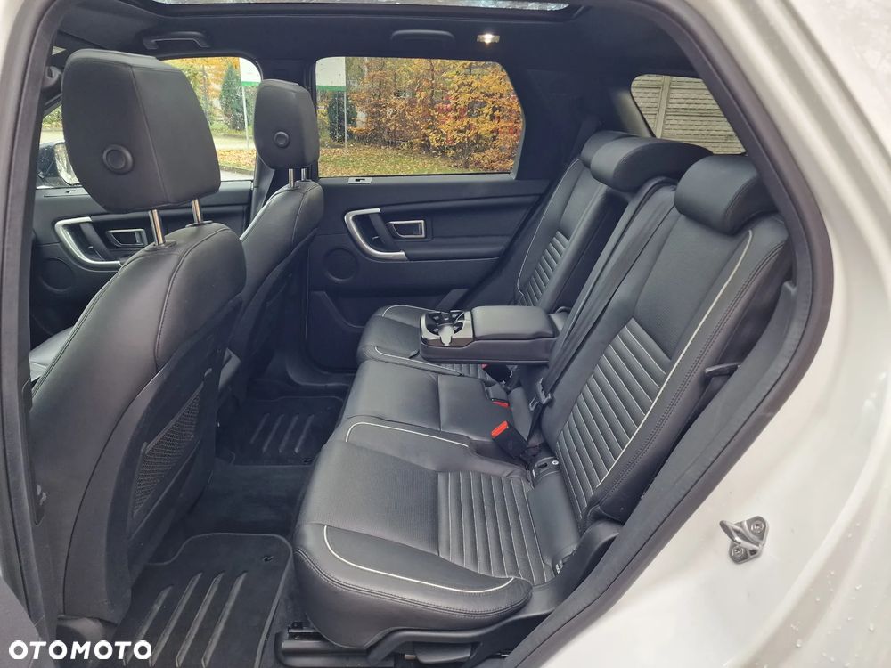 Land Rover Discovery Sport 2.0 D180 R-Dynamic HSE - 13