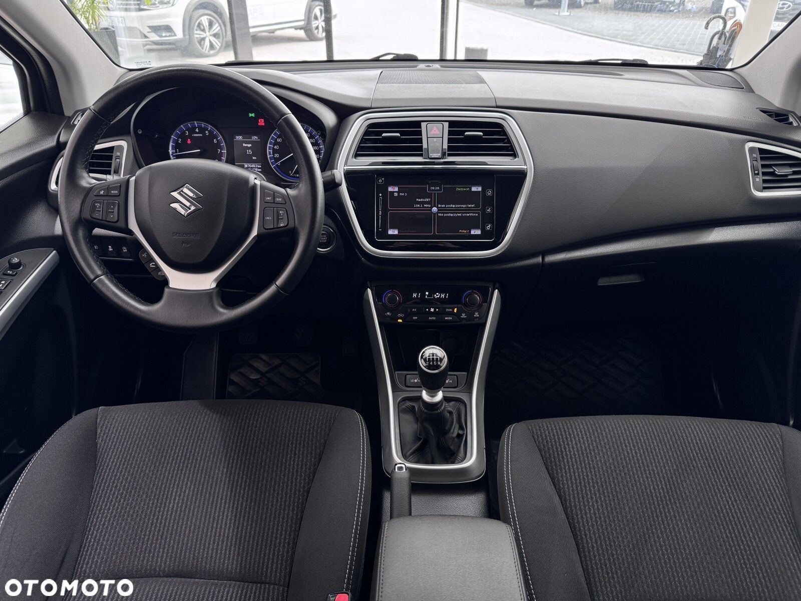 Suzuki SX4 S-Cross 1.4 T Premium - 14