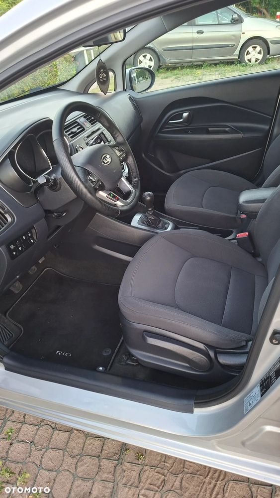 Kia Rio 1.2 XL - 13