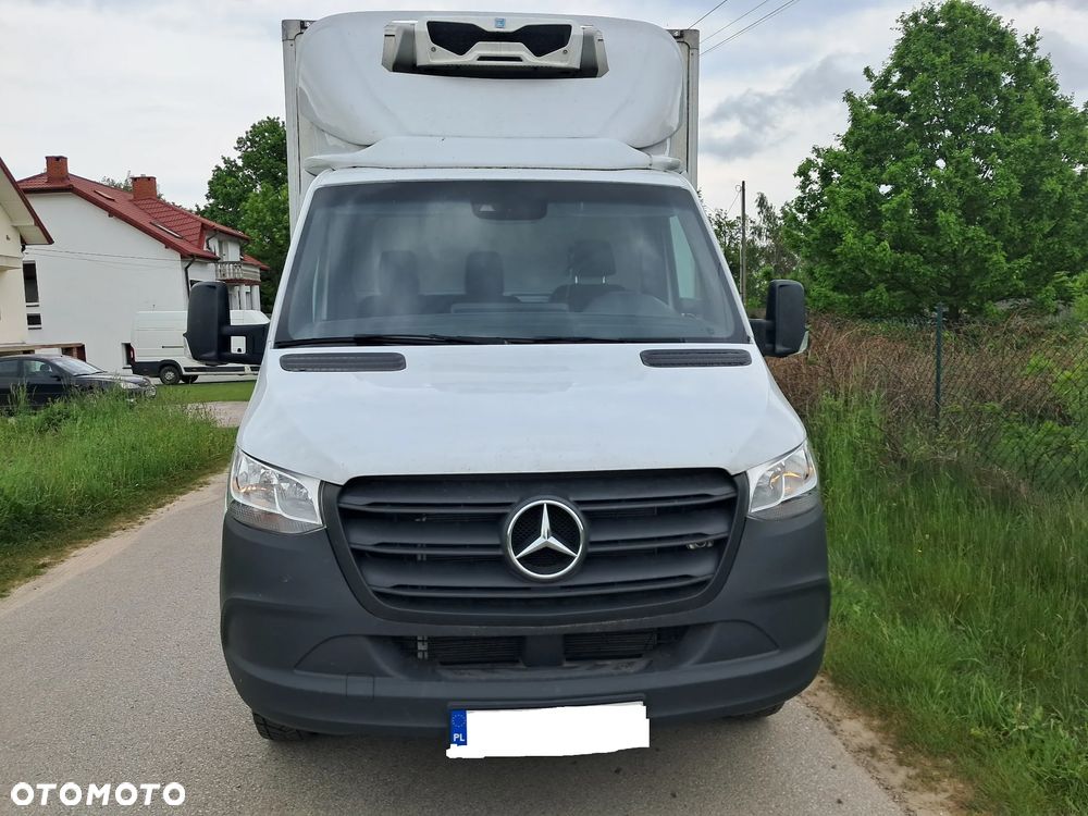 Mercedes-Benz SPRINTER 515 Chłodnia + Winda Salon Polska - 8