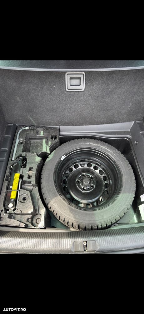 Volkswagen Passat 2.0 TDI BlueMotion Technology DPF Trendline - 11