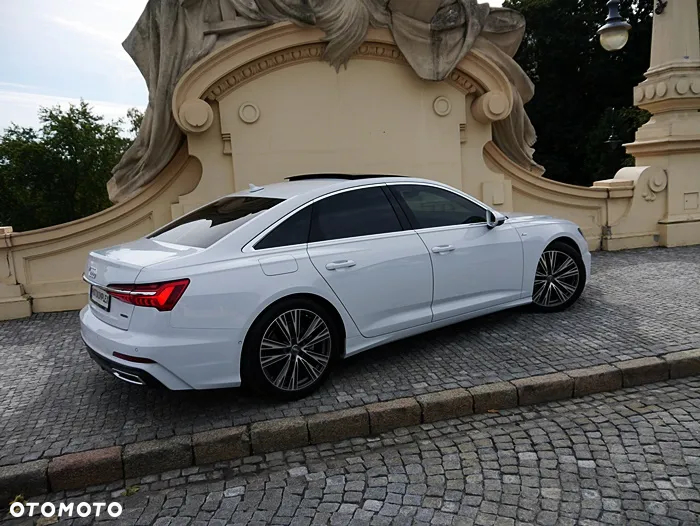 Audi A6 - 12