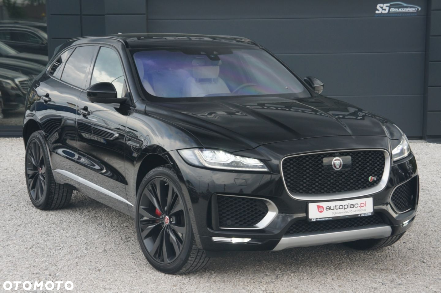 Jaguar F-Pace - 2