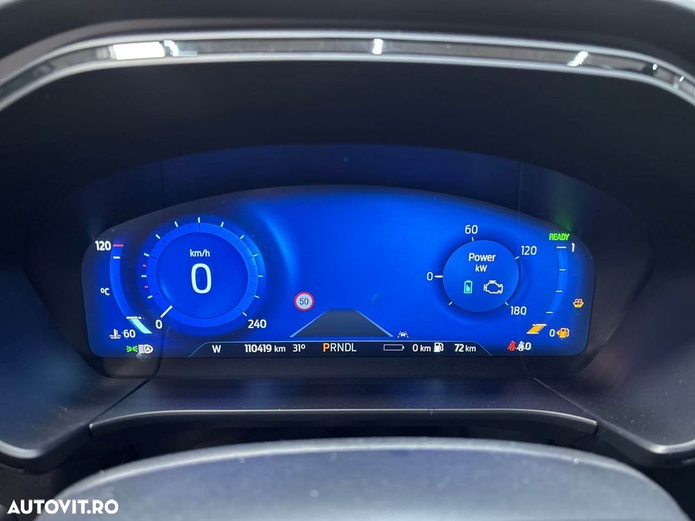 Ford Kuga 2.5 Duratec PHEV ST-LINE - 9
