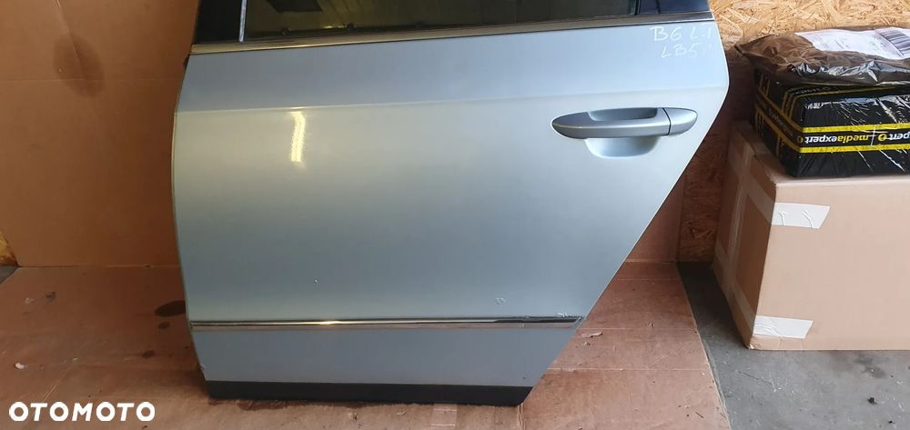 Drzwi lewy tył tylne lewe VW Passat B6 LB5M Kombi - 5
