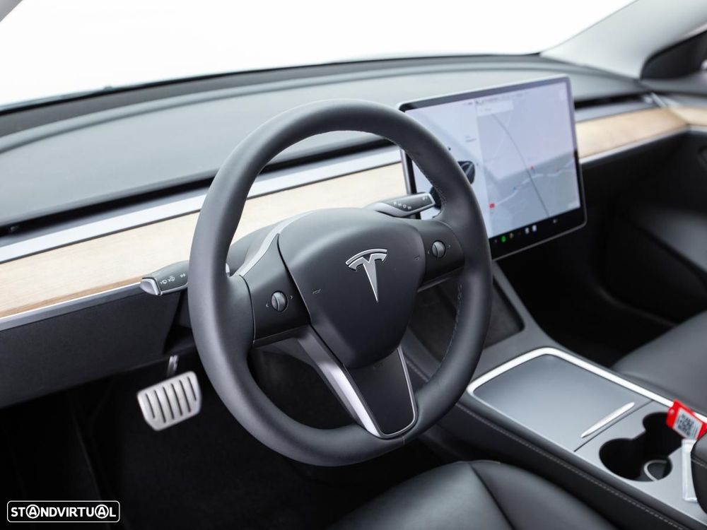 Tesla Model 3 Performance Dual Motor AWD - 19