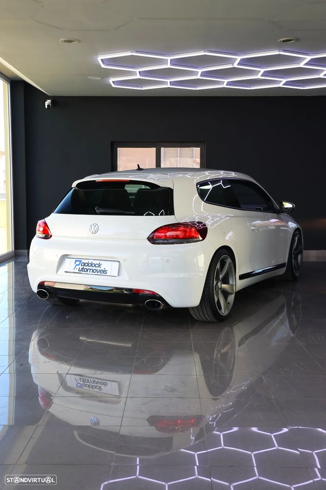 VW Scirocco 2.0 TSI Sport DSG - 12