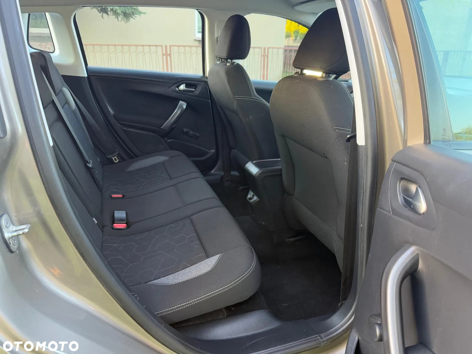 Peugeot 2008 82 VTI Allure - 16