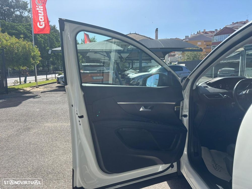 Peugeot 3008 BlueHDi 130 Stop & Start Allure - 17