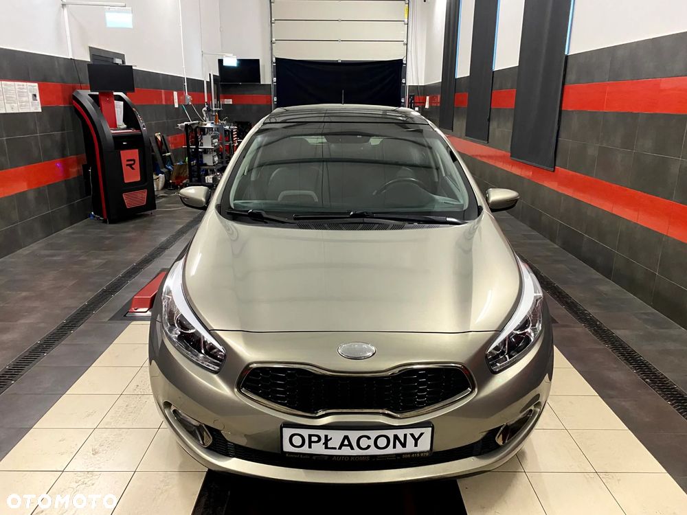 Kia Ceed 1.6 GDI ISG Vision - 4