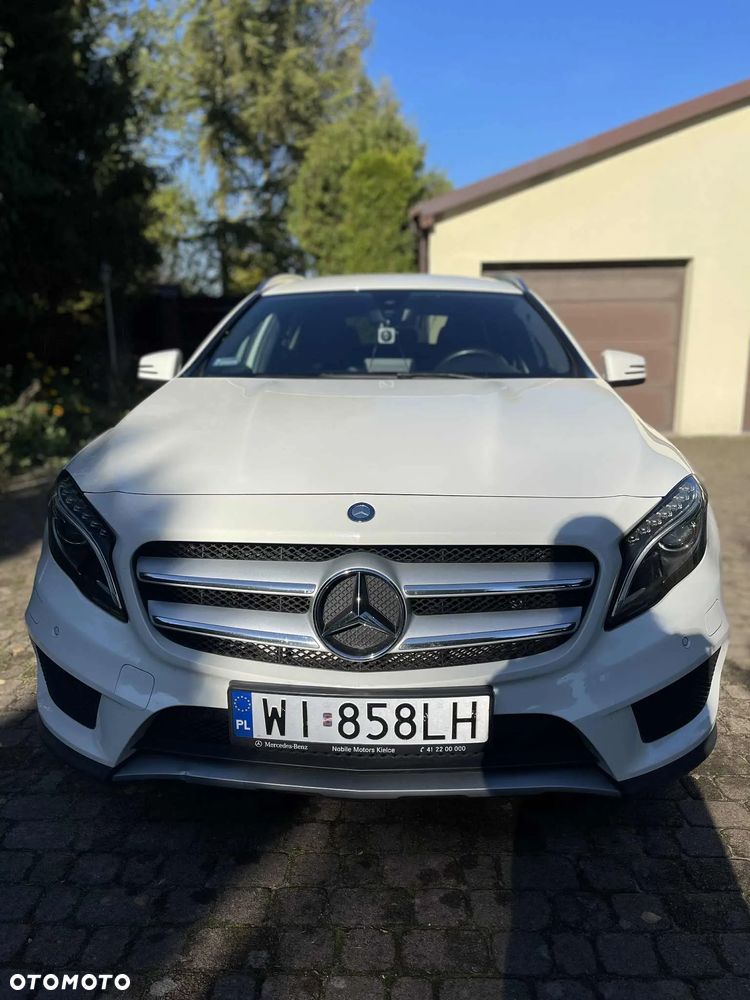 Mercedes-Benz GLA - 1