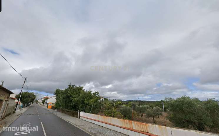 Ruína com Vista para a Montanha em Sarnadas de Ródão - Grande imagem: 4/8