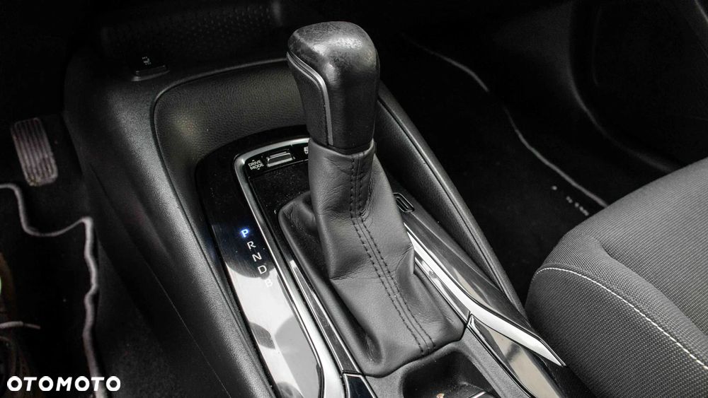 Toyota Corolla 1.8 Hybrid Selection - 22