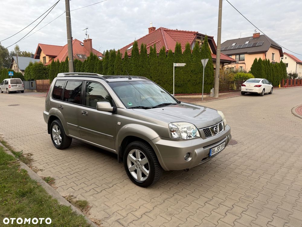 Nissan X-Trail 2.2 dCi 4x4 Columbia - 2