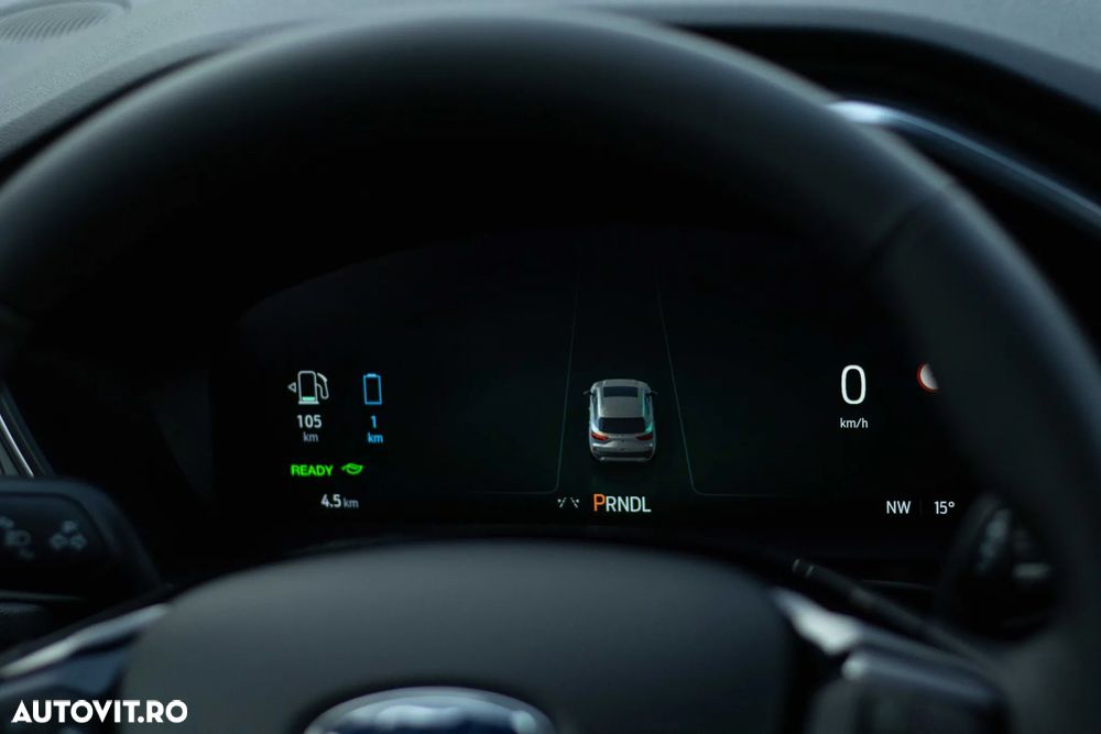 Ford Kuga 2.5 Duratec FWD PHEV Titanium - 28