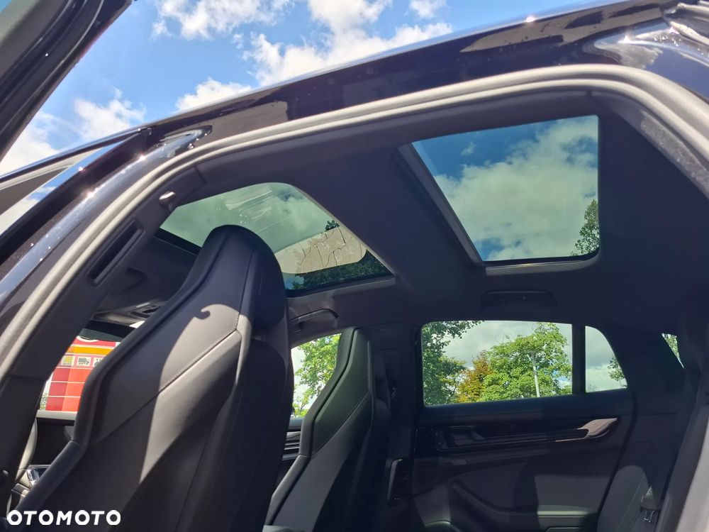 Porsche Panamera 4 - 18