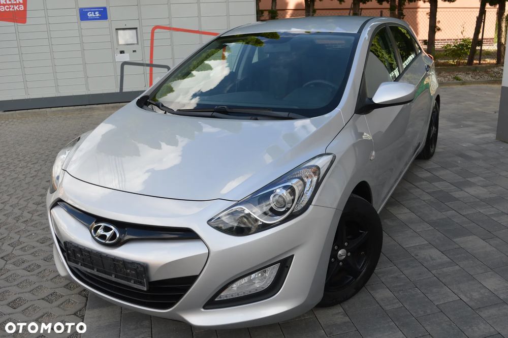 Hyundai i30 1.4 Trend - 4