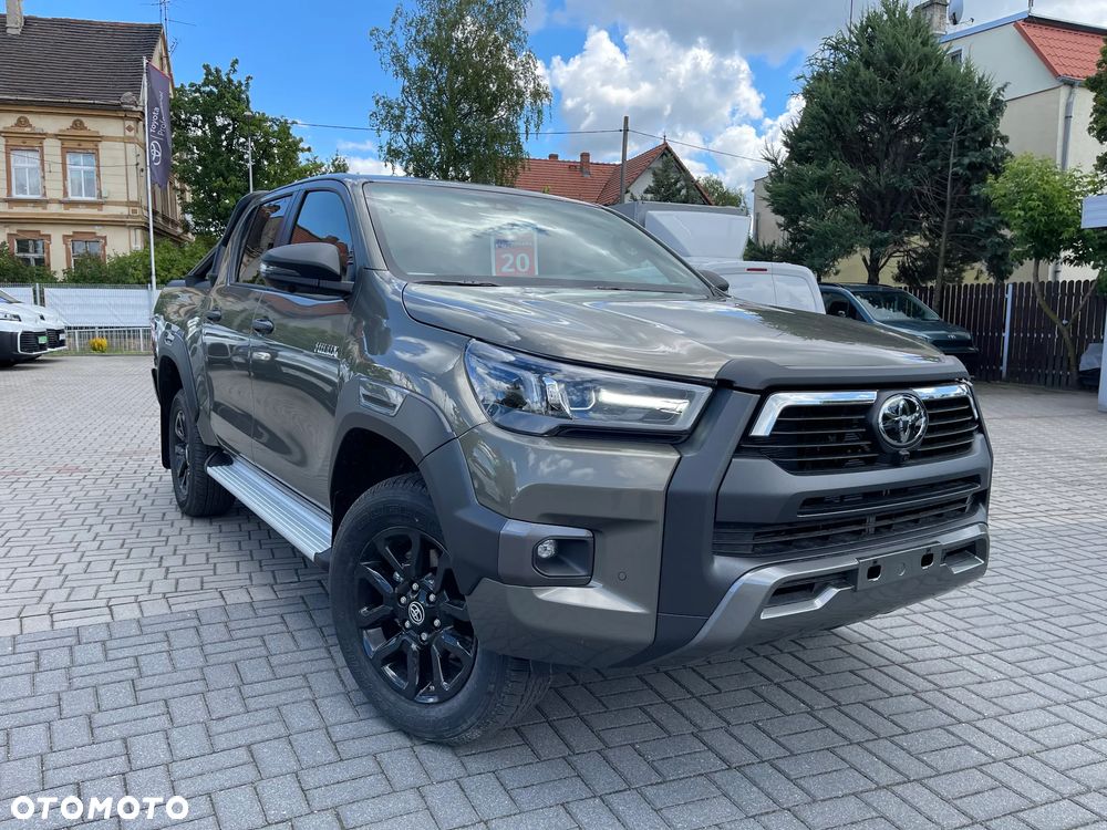 Toyota Hilux 2.8 D-4D Double Cab Invincible 4x4 - 3