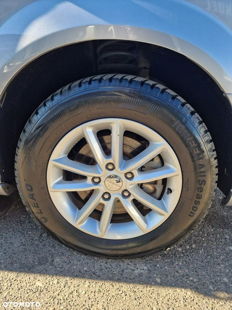 Dodge Grand Caravan - 30