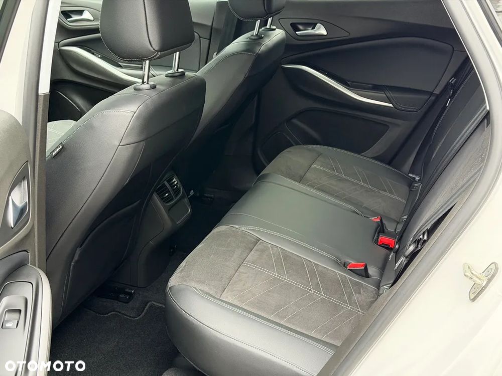 Opel Grandland 1.5 CDTI Ultimate S&S - 34