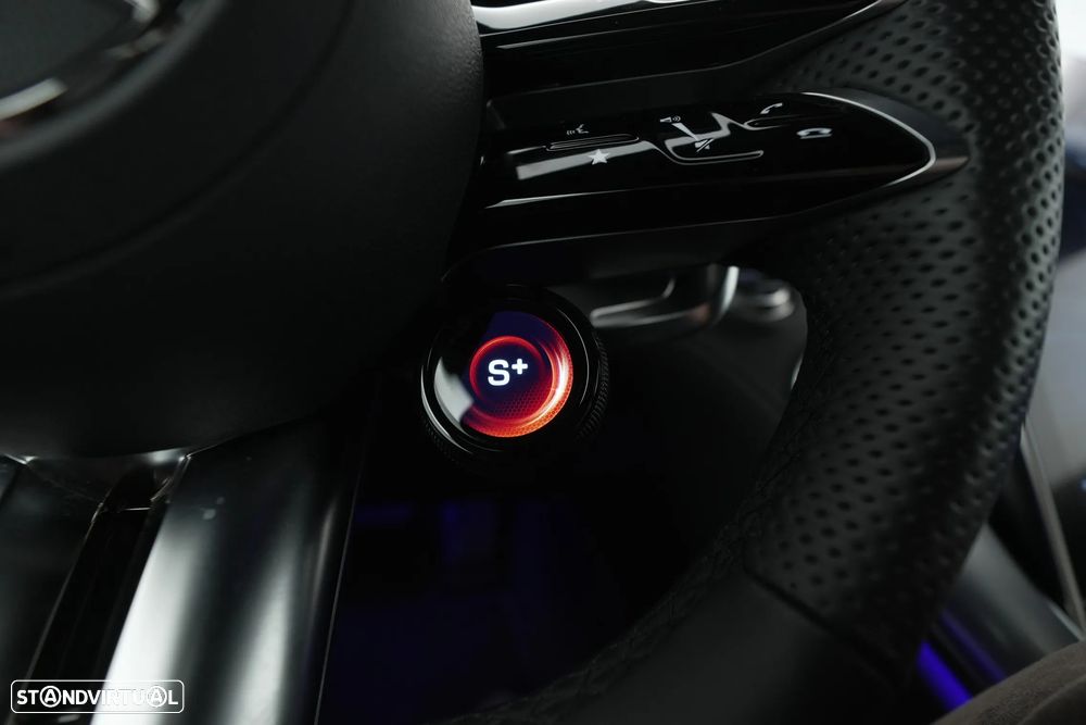 Mercedes-Benz AMG GT 43 - 49