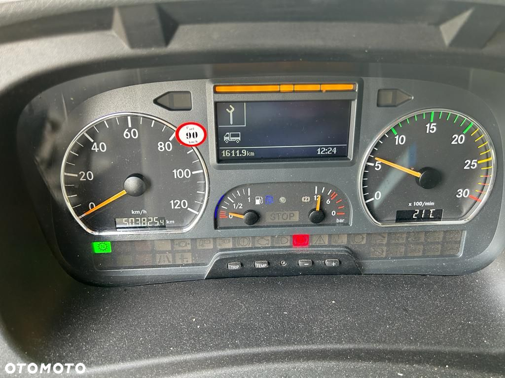 Mercedes-Benz AXOR - 11
