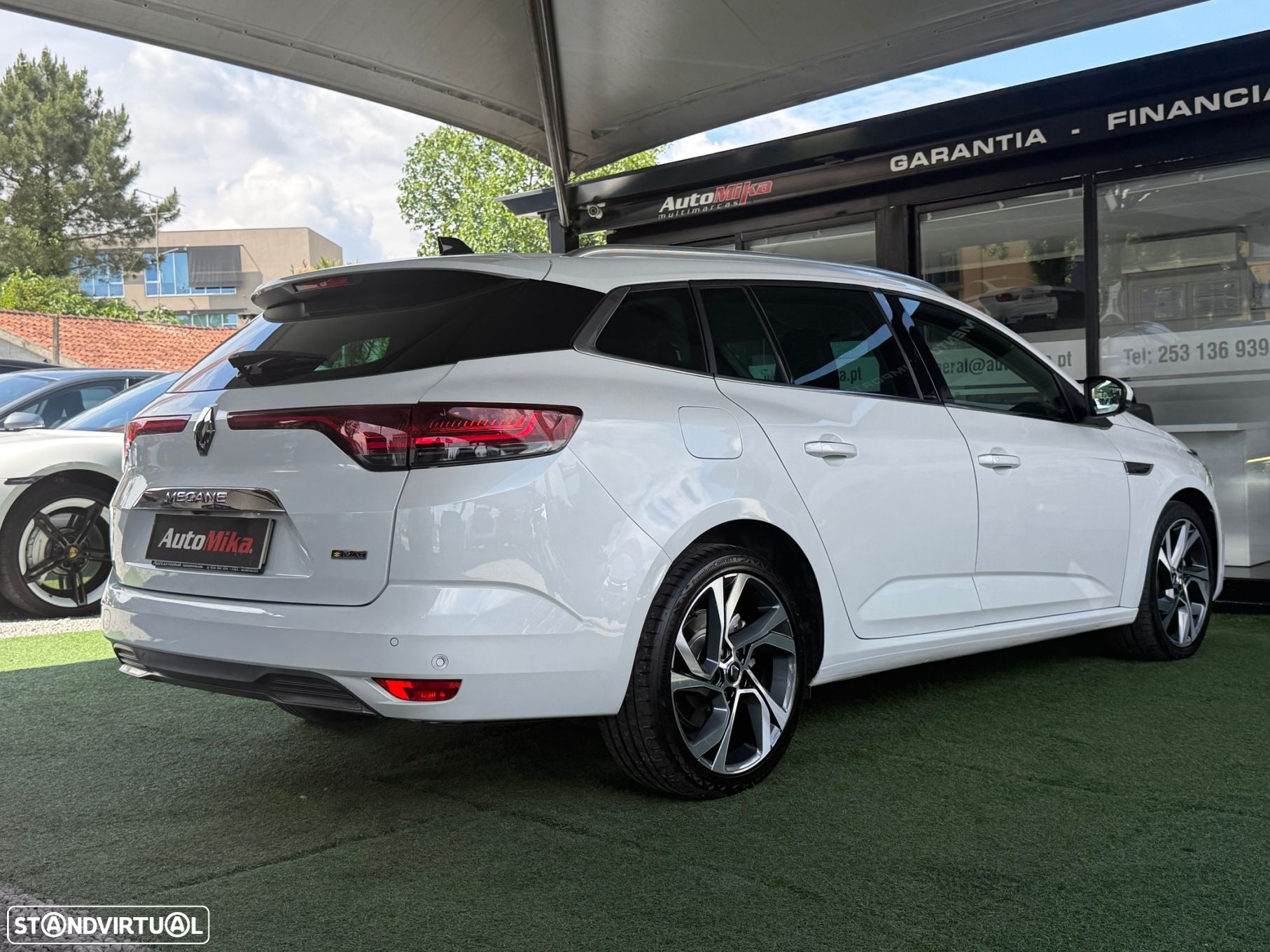 Renault Mégane Sport Tourer - 10