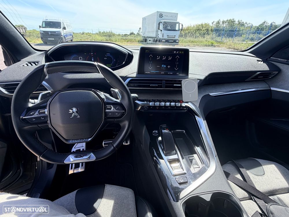 Peugeot 3008 225 e-EAT8 GT Pack - 17