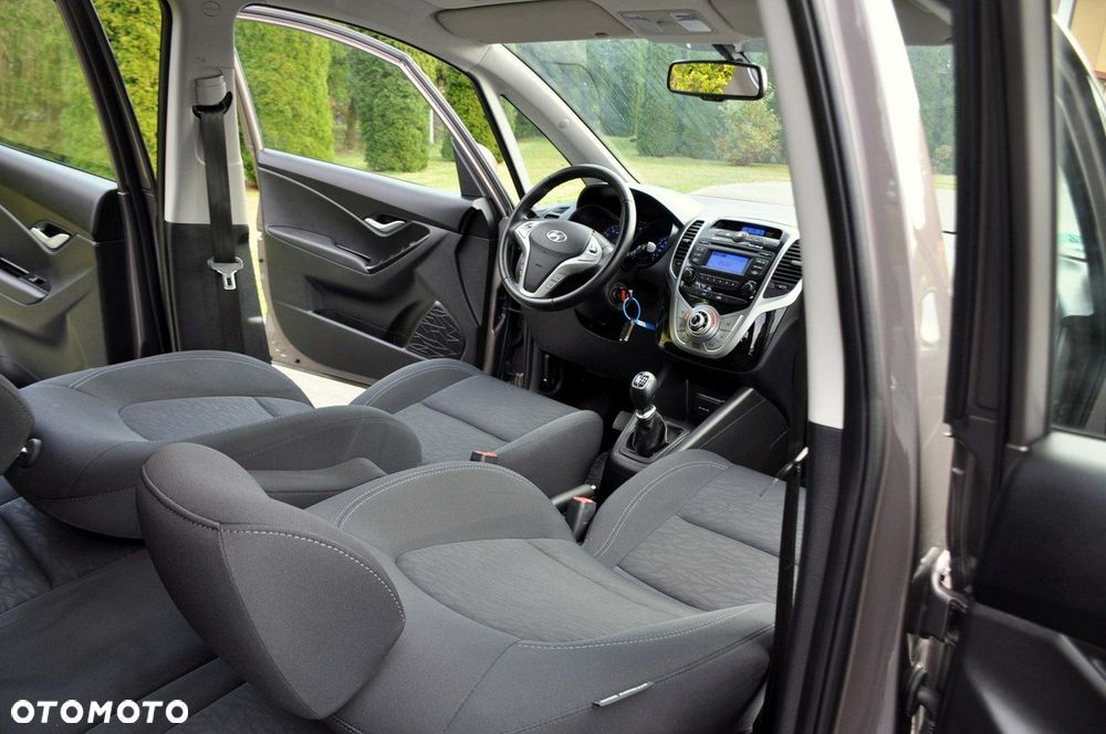 Hyundai ix20 - 24