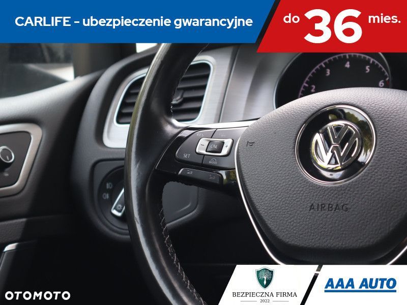 Volkswagen Golf - 18