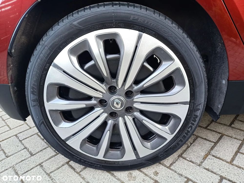 Renault Scenic - 24